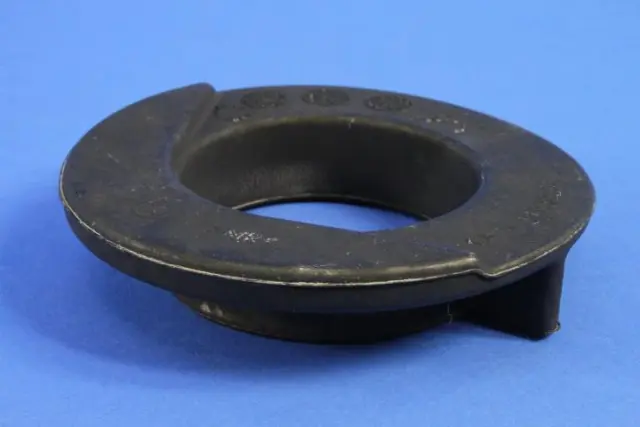Rear Suspension Spring Isolator, Right - Mopar (68263154AA)