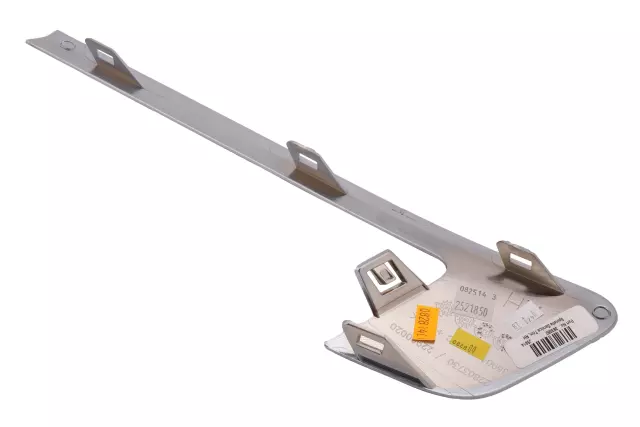 Part# 22900020 Passenger Side Front Lower Outer Grille Bezel - GM (22900020)