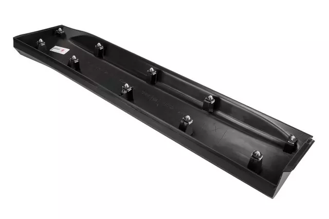 25824835 - Body: Lower Molding for GMC: Terrain Image