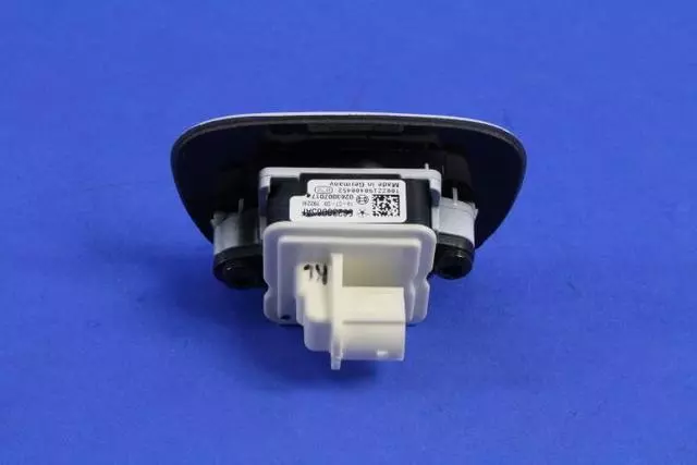 With Bezel Camera Assembly - Mopar (1YR54GW7AI)