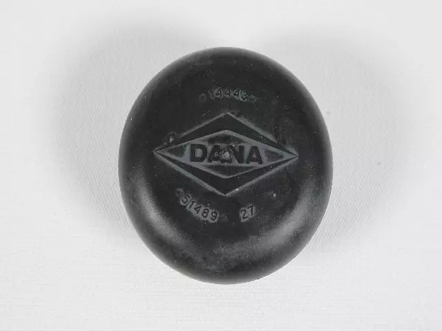 5252504AB - Rear Axle: Differential Cover Plug for Jeep: Cherokee, Grand Cherokee, Liberty, Wrangler Image