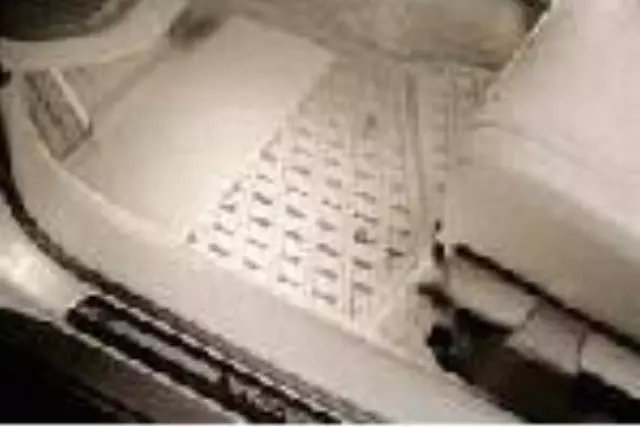 39891787 - Interior: Rubber Floor Mats for Volvo Image