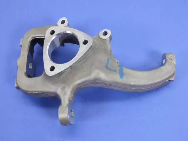 Front Knuckle, Right - Mopar (68044704AD)