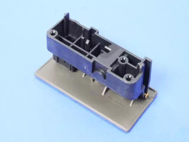 Glovebox Door Latch - Mopar (5JM53ZJ8AE)