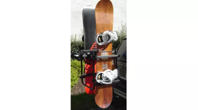 8640531 - Towing: Ski Holder - Trailer Hitch Mounted for Volvo: S80, XC60, XC70, XC90 Image