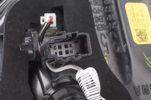 Backup Lamp - GM (85115489)