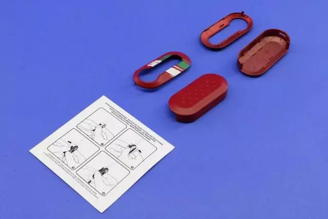 Cover Kit - Mopar (82212677)