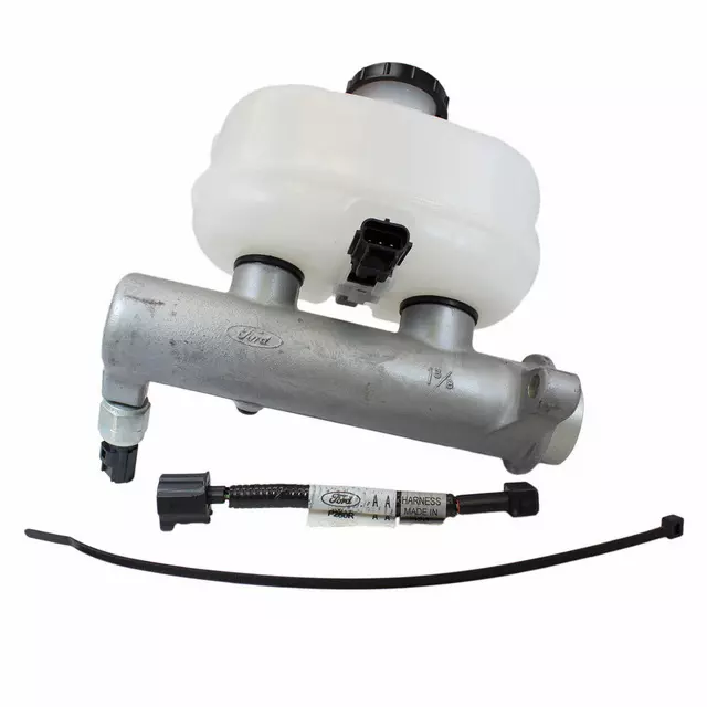 5C3Z2140LB - Brakes: Master Cylinder for Ford: Excursion, F-250, F-250 Super Duty, F-350 Super Duty, F-450 Super Duty, F-550 Super Duty Image
