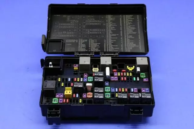 Intelligent Power Power Distribution Center - Mopar (68322376AD)