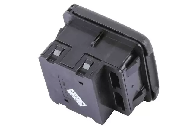 Jet Black Accessory Power Receptacle - GM (23208465)