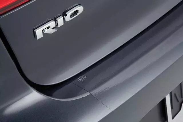 1W131ADU02 - : Rear Bumper Protector - Clear Applique for Kia: Rio Image