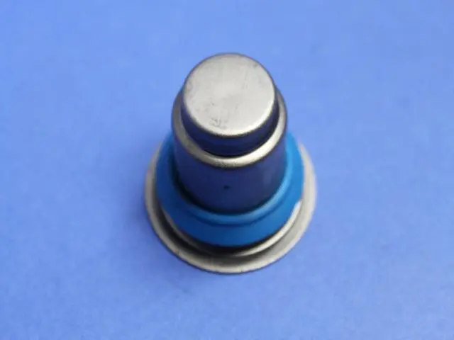 Isolator - Mopar (04891312AA)