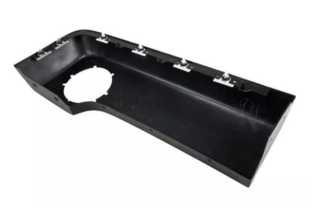 Driver Side Quarter Panel Flare - GM (15853279)