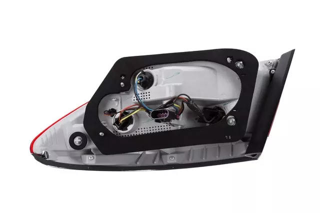 22908909 - : Tail Lamp Assembly for GM Image