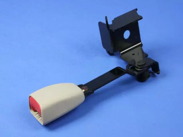 Rear Inner Seat Belt, Right - Mopar (XV781L2AC)