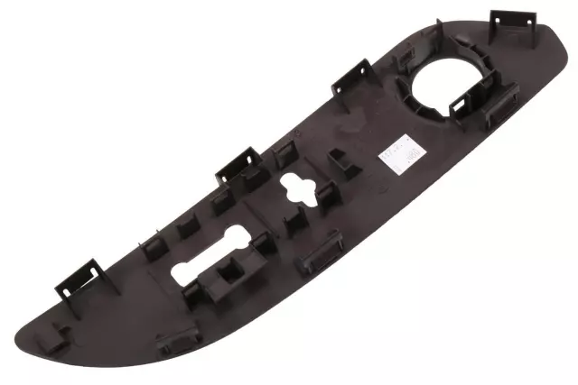 22914484 - Body: Switch Panel for GM Image