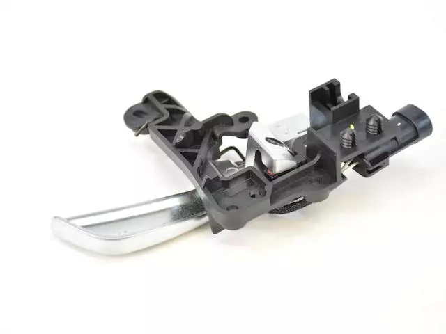 Handle, Inside - Mopar (05043035AA)