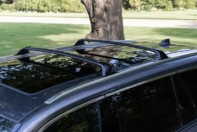 PT73848220 - : Tx Crbr W Side Rail for Lexus Image