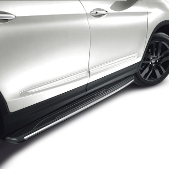 8P05TG7110 - Exterior: Body Side Molding for Honda Image
