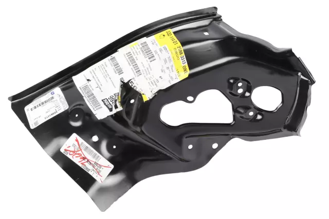 Passenger Side Body Side Tail Lamp Pocket - GM (25983313)