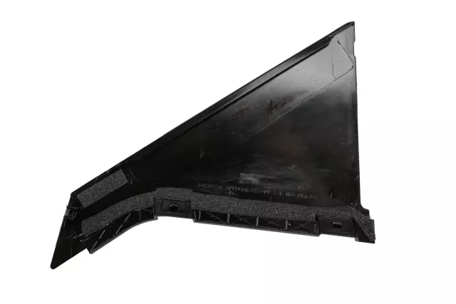 Rear Passenger Side Door Window Frame Rear Applique - GM (84261836)