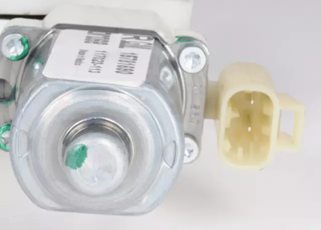 15781690 - Body: Window Regulator for GM Image