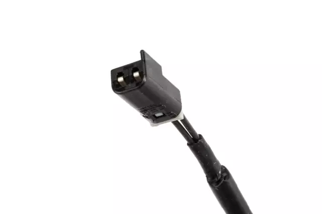 Part# 19353085 Medium Dark Pewter Driver Seat Belt with Buckle - GM (19353085)