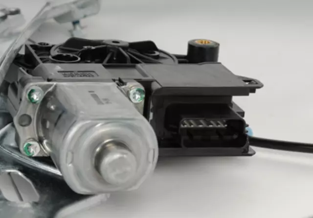 Front Passenger Side Power Window Regulator with Motor - GM (20971730)