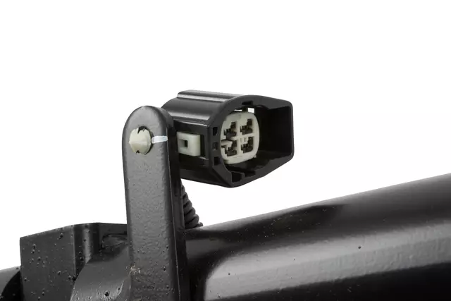 Trailer Hitch with Wiring Harness - GM (25980916)