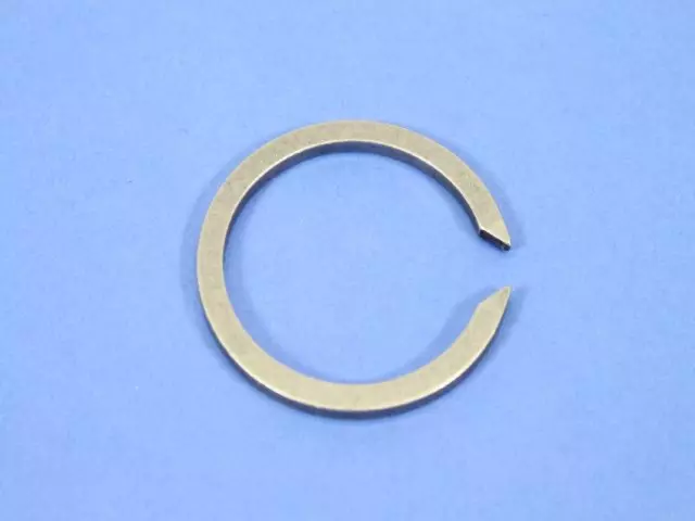 5099219AA - NSG370; 6-Speed; Manual Transmission: Snap Ring for Chrysler: Crossfire | Dodge: Nitro | Jeep: Liberty, Wrangler, Wrangler JK Image