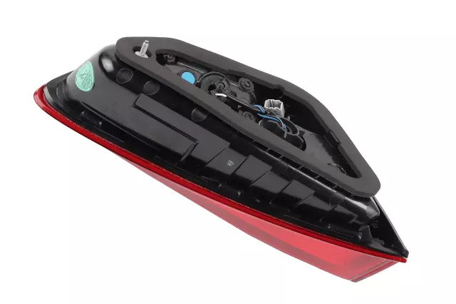 Backup Lamp Assembly - GM (42678953)