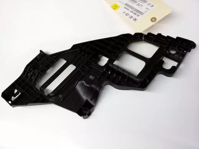 5K0807228A - : Bumper Guide for Volkswagen: Golf, Golf R, GTI, Jetta Image