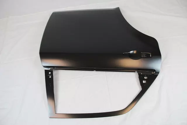 Rear Door, Right - Mopar (5065084AD)