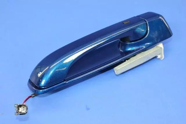 Exterior Door Handle, Left - Mopar (1UJ81KCLAJ)