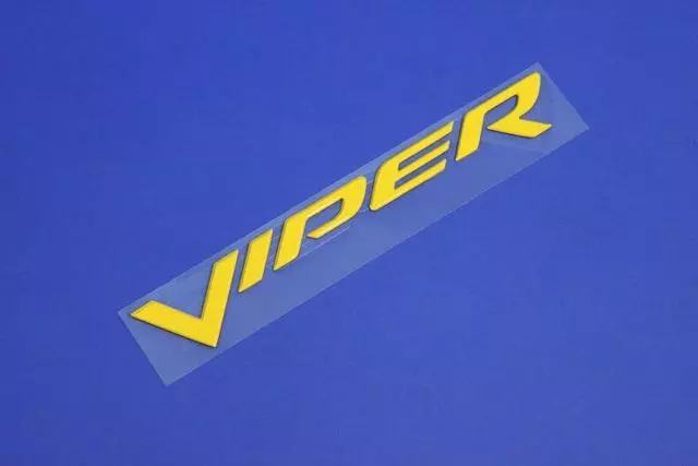 Viper Decal, Rear Fascia - Mopar (WN73WYTAC)