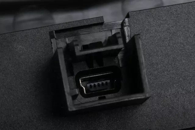 Black Front Floor Console Rear Trim Panel - GM (84373585)