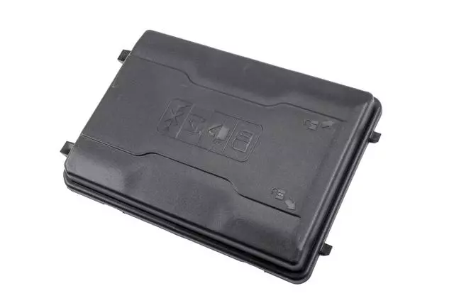 23174030 - : Engine Wiring Harness Junction Block Cover for Chevrolet: Silverado 1500, Silverado 1500 LD, Silverado 2500 HD, Silverado 3500 HD | GMC: Sierra 1500, Sierra 1500 Limited, Sierra 2500 HD, Sierra 3500 HD Image