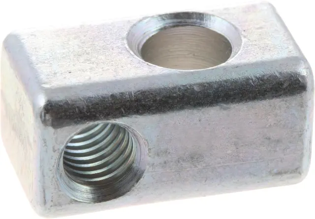 Power Steering Pump Bracket - Infiniti (1194277A0A)