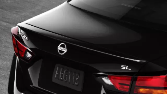 T99J16CA4A - : Rear Spoiler for Nissan: Altima Image