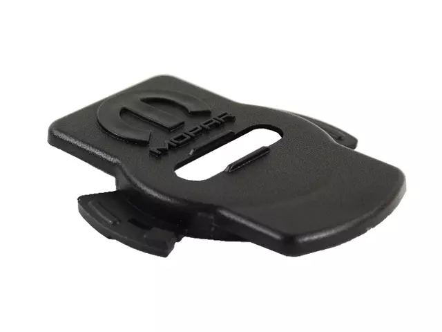 Trailer Hitch Adapter - Mopar (82213678)