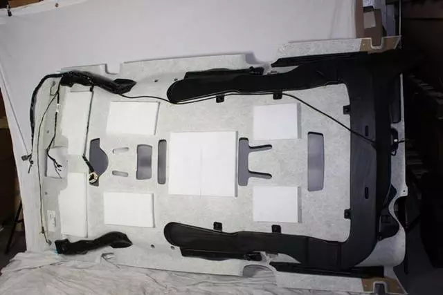 1JK37HDAAC - Body: Headliner for Chrysler: Town &amp; Country | Dodge: Grand Caravan | Ram: C/V Image