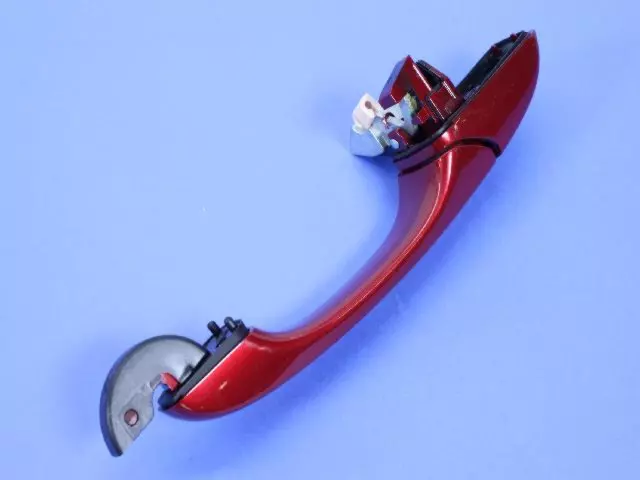 Exterior Door Handle, Right - Mopar (0XU80ARHAG)