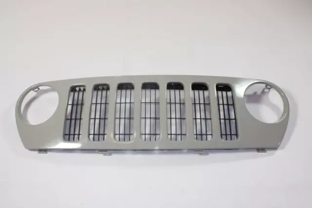 Radiator Grille - Mopar (5JR27ZZZAE)