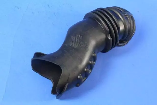 Duct - Mopar (68233367AA)