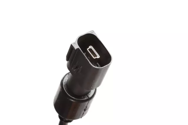 84381167 - Body: Seat Back Assembly for Cadillac: Escalade | Chevrolet: Silverado 2500 HD, Silverado 3500 HD, Tahoe | GMC: Sierra 2500 HD, Sierra 3500 HD, Yukon Image