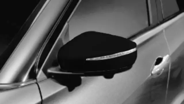 999L2440BK - Exterior: Side Mirror Caps - Black for Nissan Image