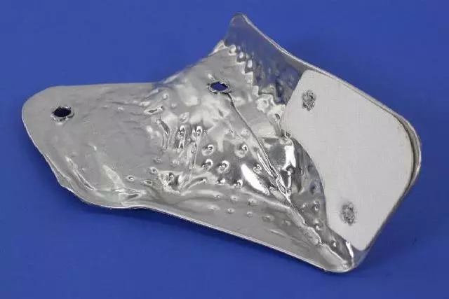 Shield - Mopar (56044116AE)