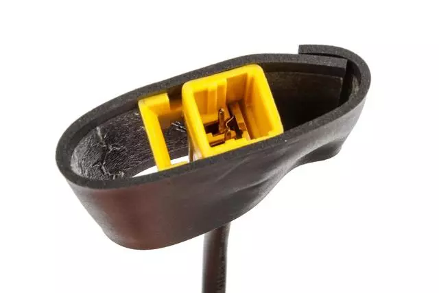 19256092 - Electrical: Belt &amp; Retractor for Chevrolet: Silverado 1500 | GMC: Sierra 1500 Image