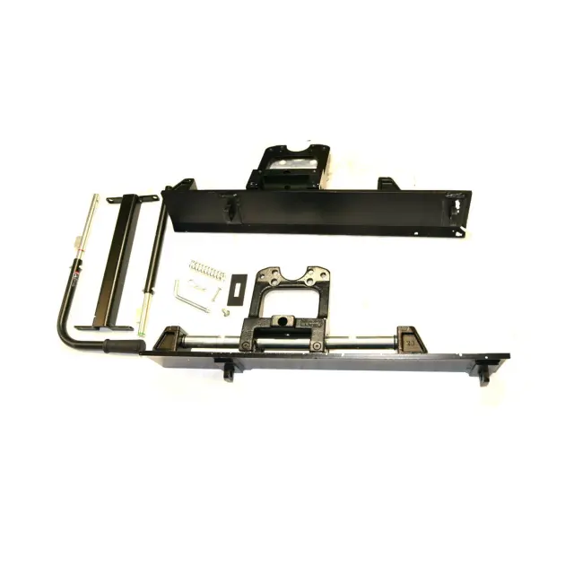 82213823 - Carriers &amp; Cargo Hauling Accessories: Fifth Wheel Hitch for Mopar Image