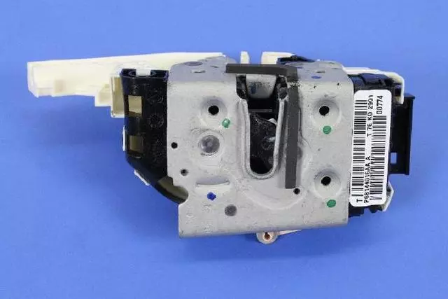 Latch - Mopar (68144016AC)